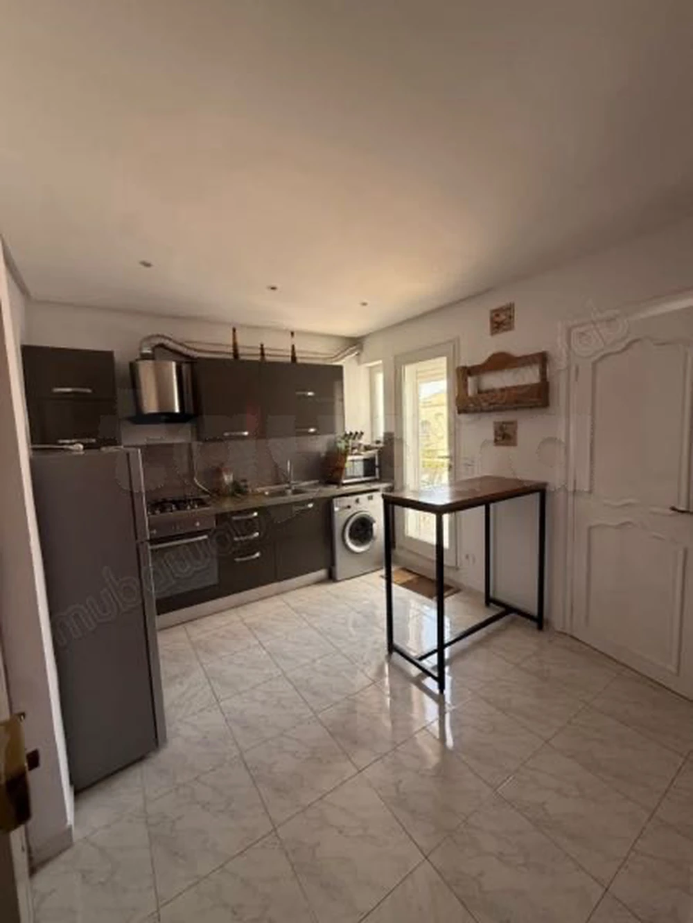 Ariana Ville&nbsp;El Menzah 8&nbsp;Location&nbsp;Appart. 1 pi�ce&nbsp;Un studio s1 meubl� avec terrasse