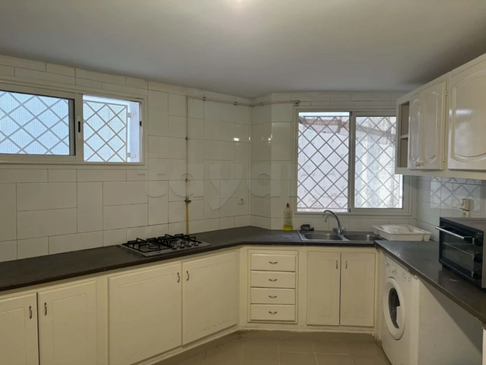 El Menzah&nbsp;El Menzah 9&nbsp;Location&nbsp;Maisons&nbsp;Rez de chauss�e de villa meubl� s3 � menzah 9b