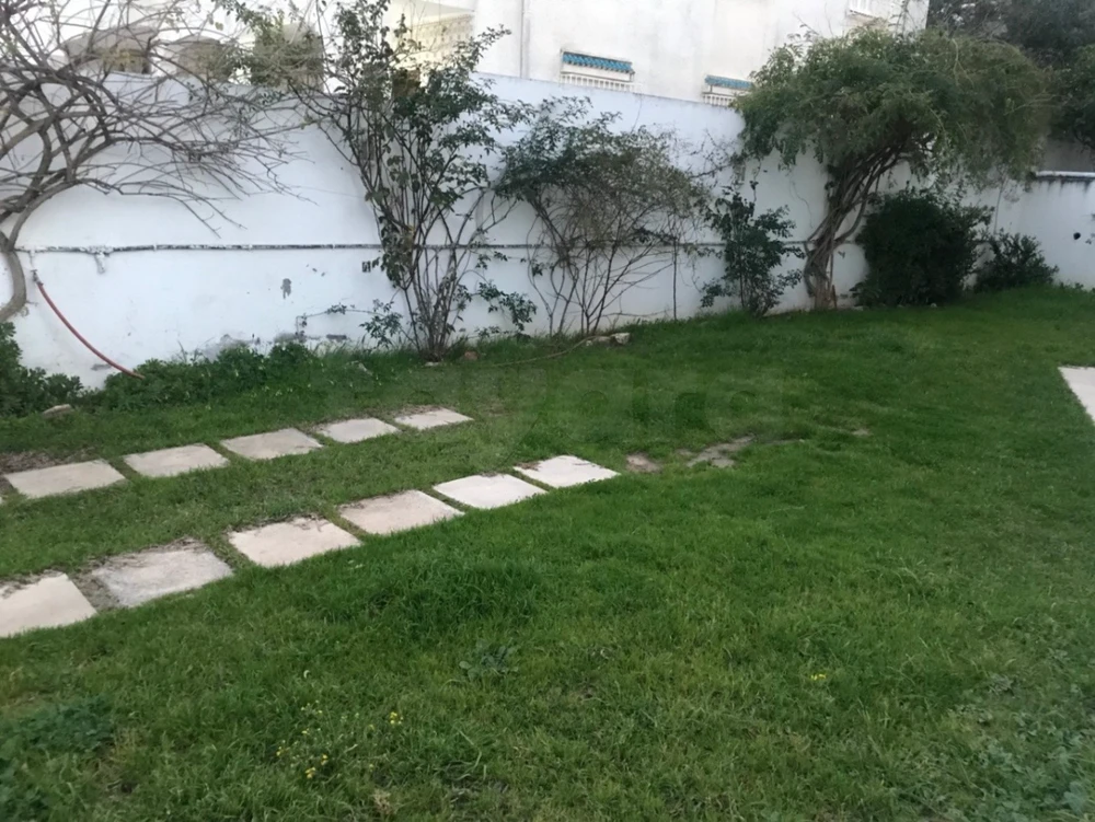 El Menzah&nbsp;El Menzah 9&nbsp;Location&nbsp;Maisons&nbsp;Rez de chauss�e de villa meubl� s3 � menzah 9b