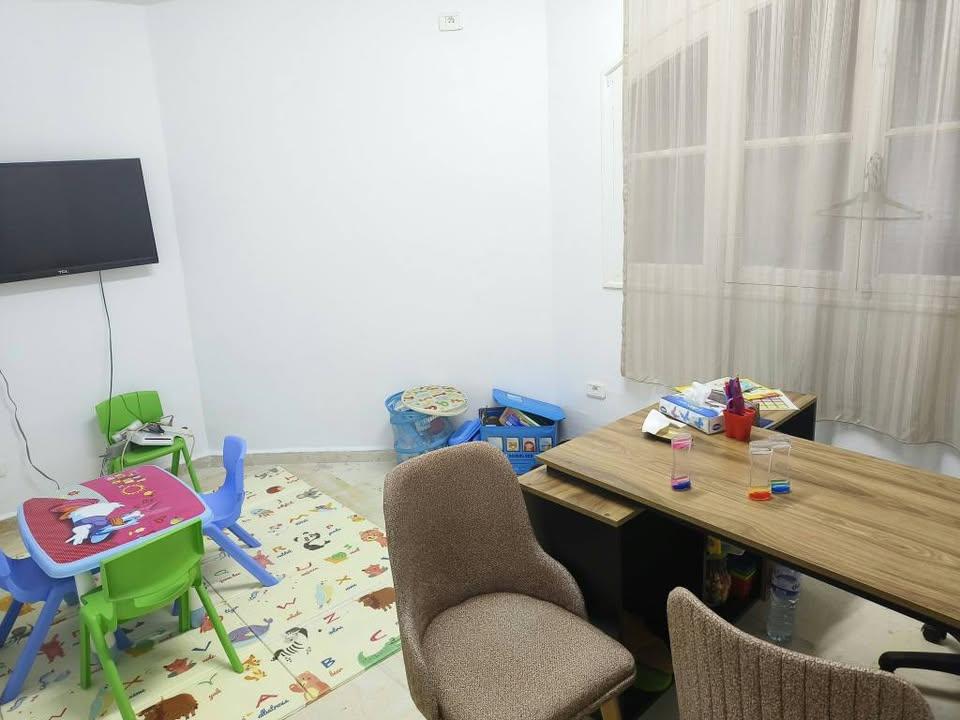 El Menzah&nbsp;El Manar 2&nbsp;Location&nbsp;Appart. 1 pi�ce&nbsp;Beau bureau