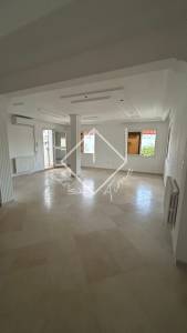 Ariana Ville&nbsp;Cite Ennasr 2&nbsp;Location&nbsp;Maisons&nbsp;Etage de villa s4 ref429a