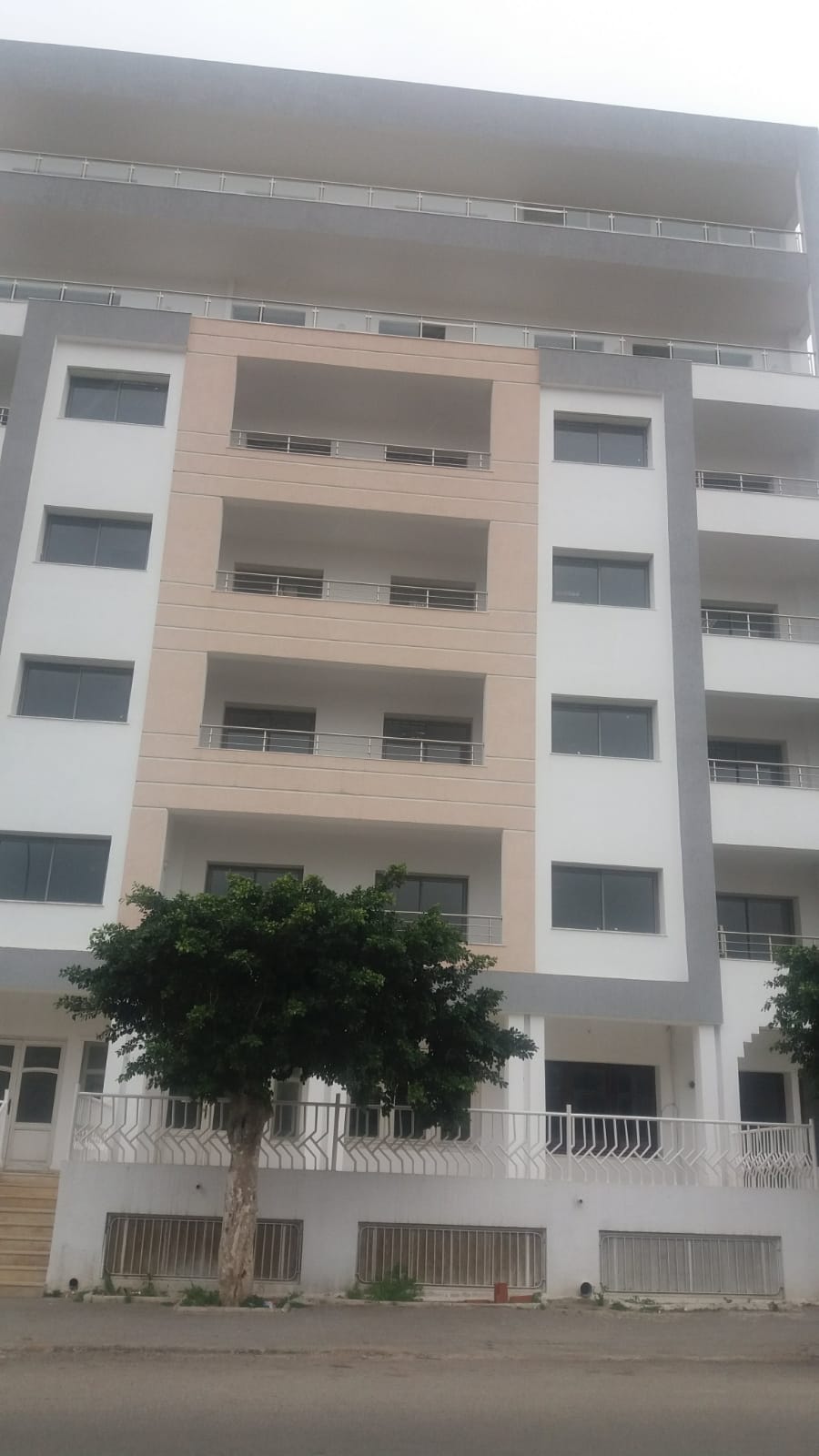 Sousse Jaouhara&nbsp;Sousse Khezama&nbsp;Location&nbsp;Autre&nbsp;Rdc exceptionnel de 194 m carr� au coeur de sousse