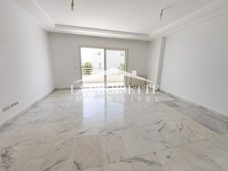 La Marsa&nbsp;Berge Du Lac&nbsp;Location&nbsp;Appart. 4 pi�ces&nbsp;Appartement s4 aux berges aux lac2 mal1136