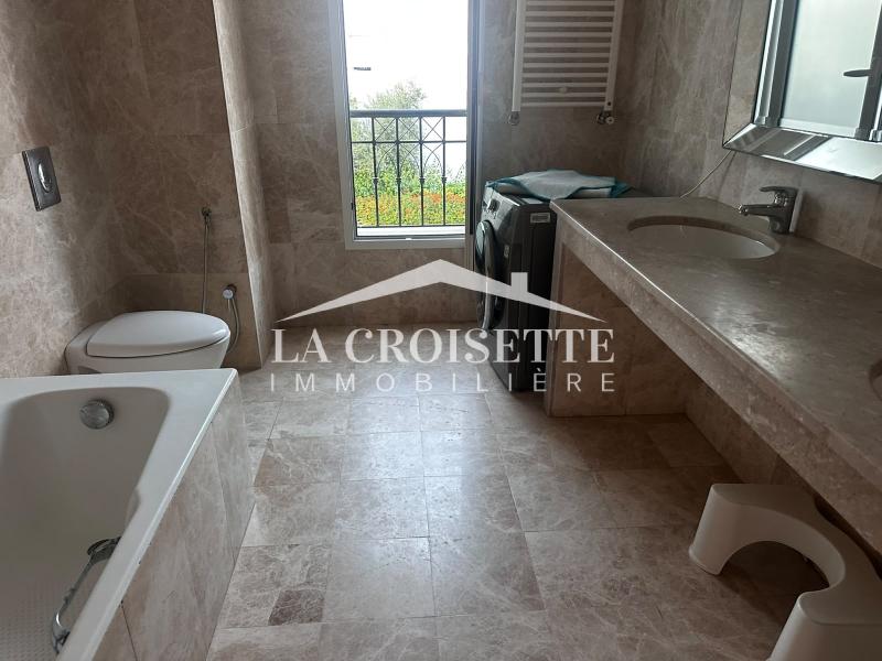 La Marsa&nbsp;Cite El Moustakbel (La Marsa)&nbsp;Location&nbsp;Maisons&nbsp;Triplex s5 avec jardin � la marsa mtrl0118