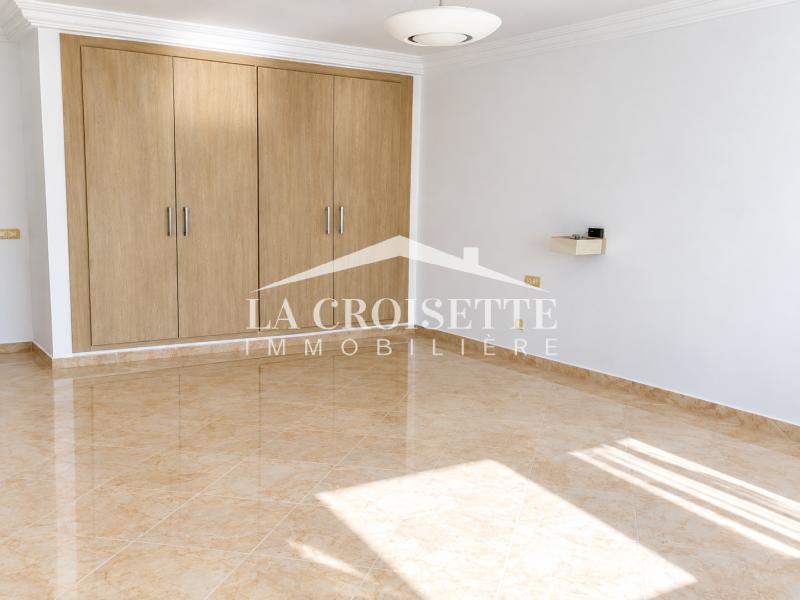 La Marsa&nbsp;Marsa Ennassim&nbsp;Location&nbsp;Maisons&nbsp;Villa s5 avec piscine � la marsa mvl0468