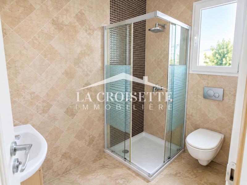 La Soukra&nbsp;La Soukra&nbsp;Location&nbsp;Maisons&nbsp;Triplex s4 avec piscine � la soukra mtrl0112