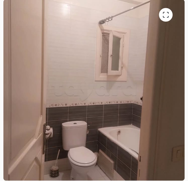 La Marsa&nbsp;El Aouina&nbsp;Location&nbsp;Appart. 2 pi�ces&nbsp;Appartement jardin laouina au 7eme �tage