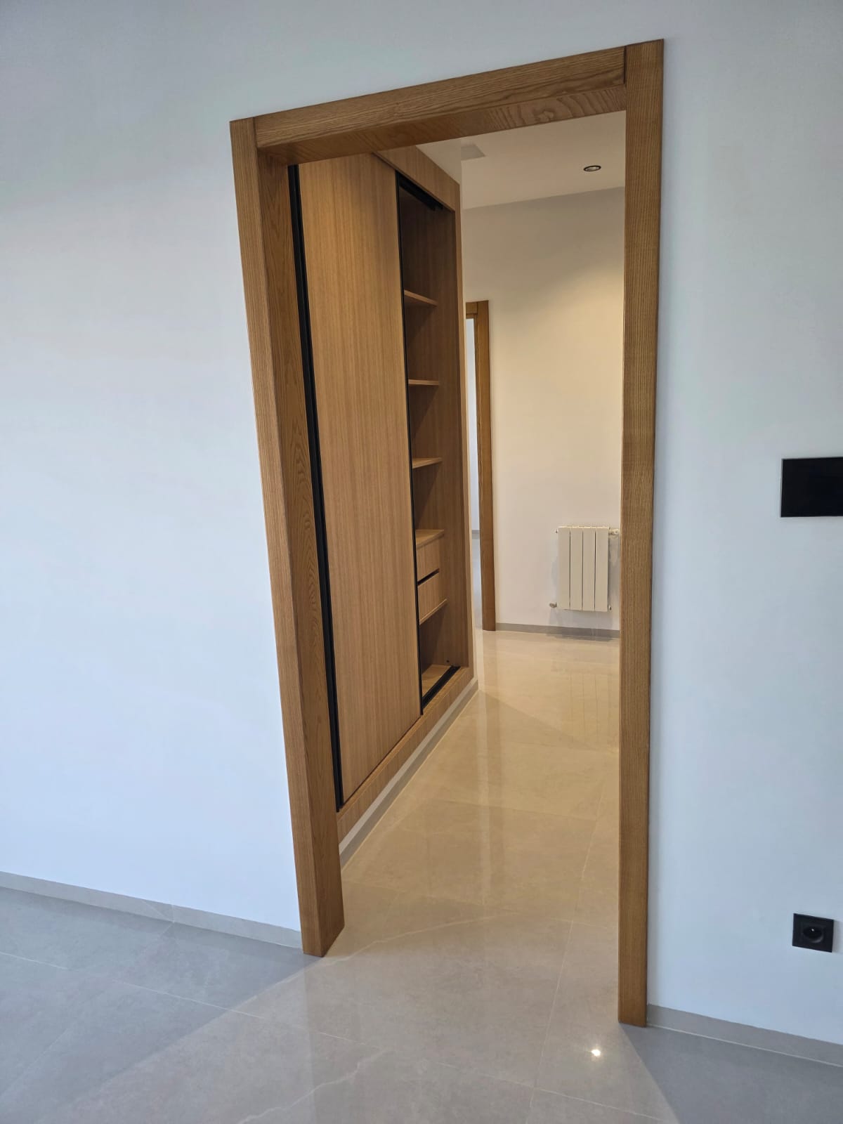 La Soukra&nbsp;Chotrana 1&nbsp;Vente&nbsp;Appart. 2 pi�ces&nbsp;Disponible salon plus 2 a chotrana 1 la soukra