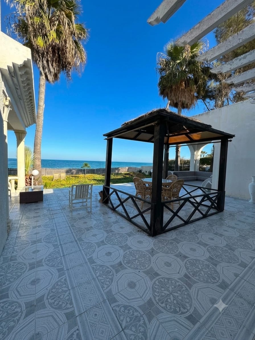 Akouda&nbsp;Chatt Meriem&nbsp;Vente&nbsp;Appart. 2 pi�ces&nbsp;Villa pieds dans l'eau  chatt meriem