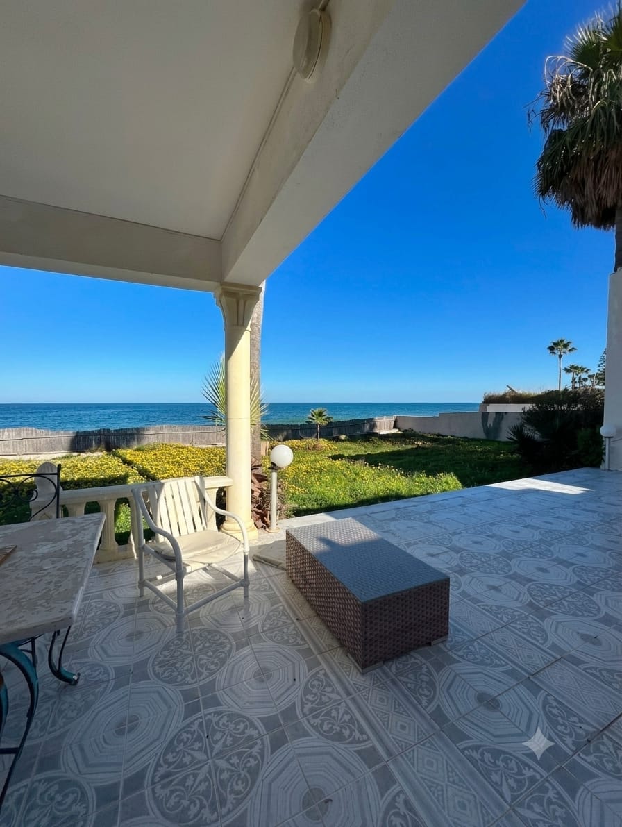 Akouda&nbsp;Chatt Meriem&nbsp;Vente&nbsp;Appart. 2 pi�ces&nbsp;Villa pieds dans l'eau  chatt meriem