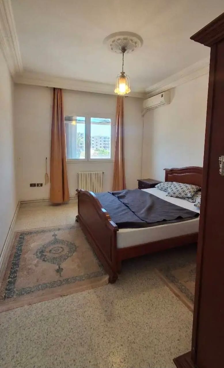 Akouda&nbsp;Chatt Meriem&nbsp;Vente&nbsp;Appart. 2 pi�ces&nbsp;Une superbe villa s4 moderne de standing