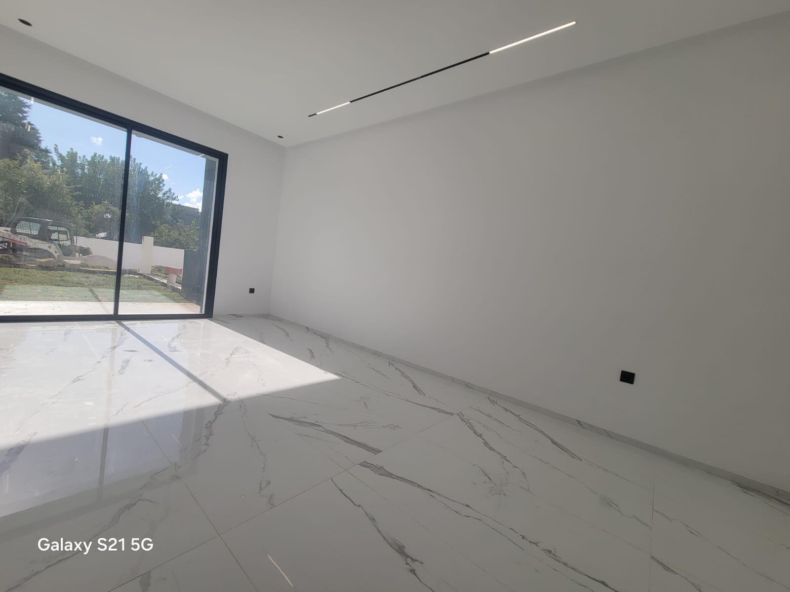 La Soukra&nbsp;La Soukra&nbsp;Vente&nbsp;Appart. 4 pi�ces&nbsp;Appartement s3 avec jardin � soukra