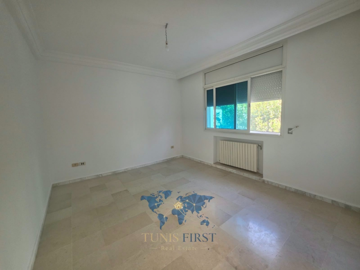 La Marsa&nbsp;Gammart&nbsp;Location&nbsp;Appart. 4 pi�ces&nbsp;Appartement de charme s3 vide � gammarth