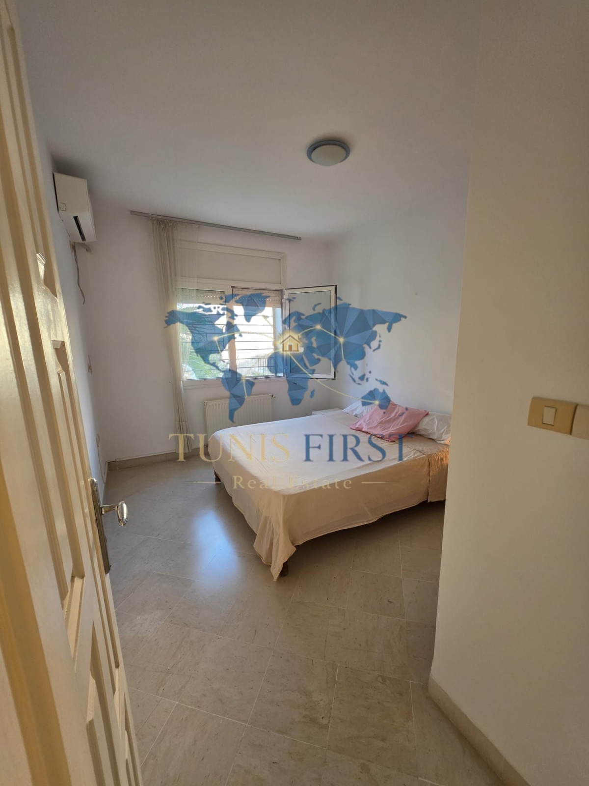 La Marsa&nbsp;Cite Du Stade&nbsp;Location&nbsp;Duplex&nbsp;Duplex vide � la marsa