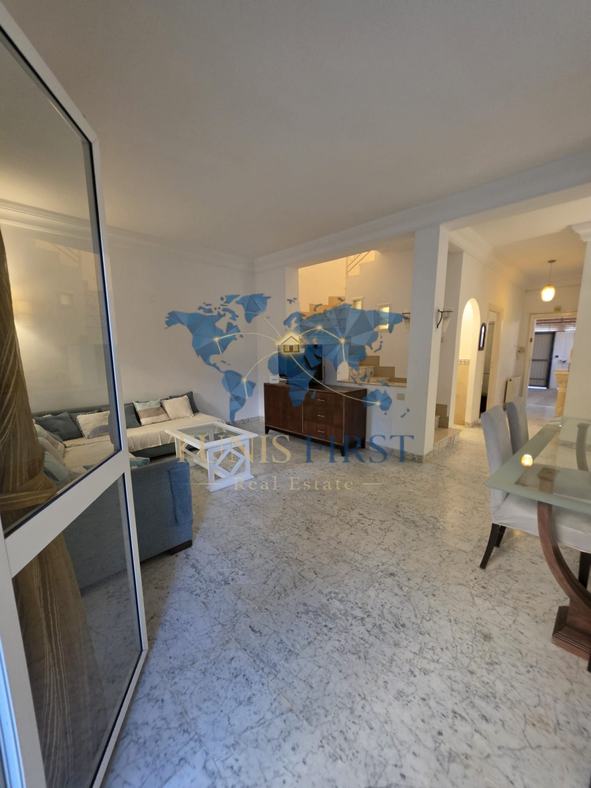 La Marsa&nbsp;Cite Du Stade&nbsp;Location&nbsp;Duplex&nbsp;Duplex vide � la marsa