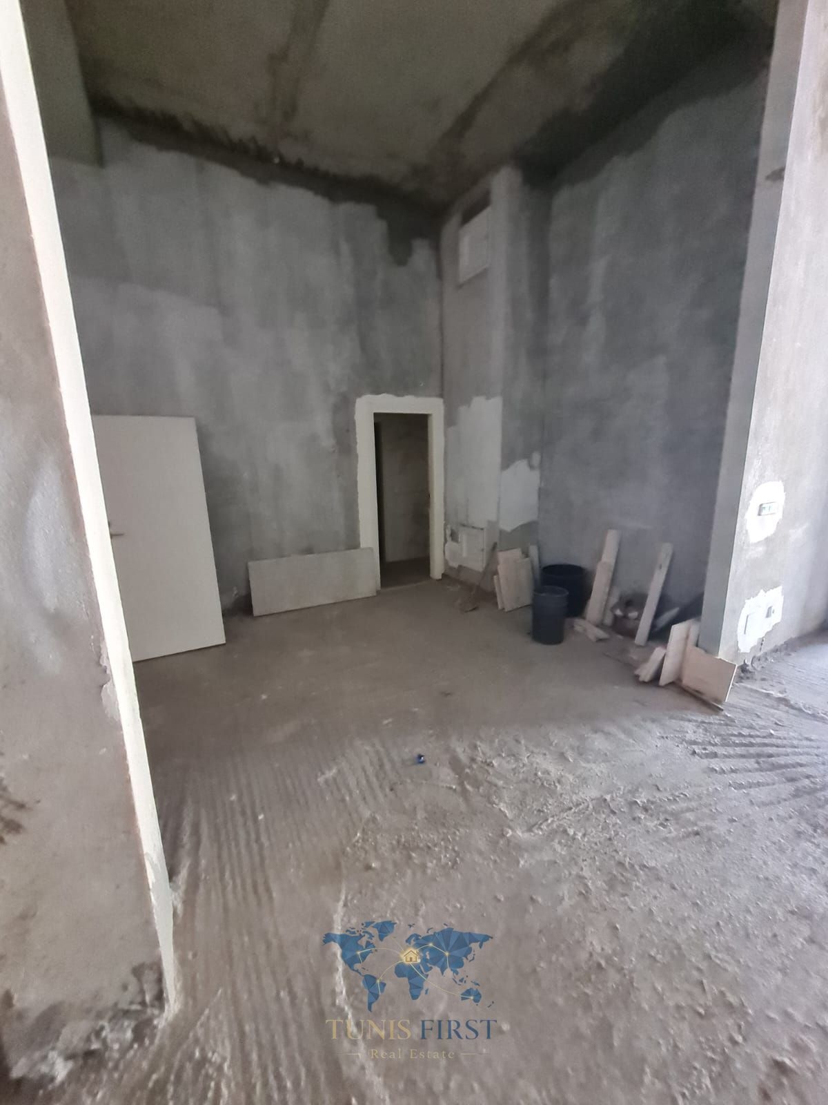 La Marsa&nbsp;Marsa Safsaf&nbsp;Bureaux & Commerces&nbsp;Atelier,Garage&nbsp;Local � la marsa sidi abd laziz
