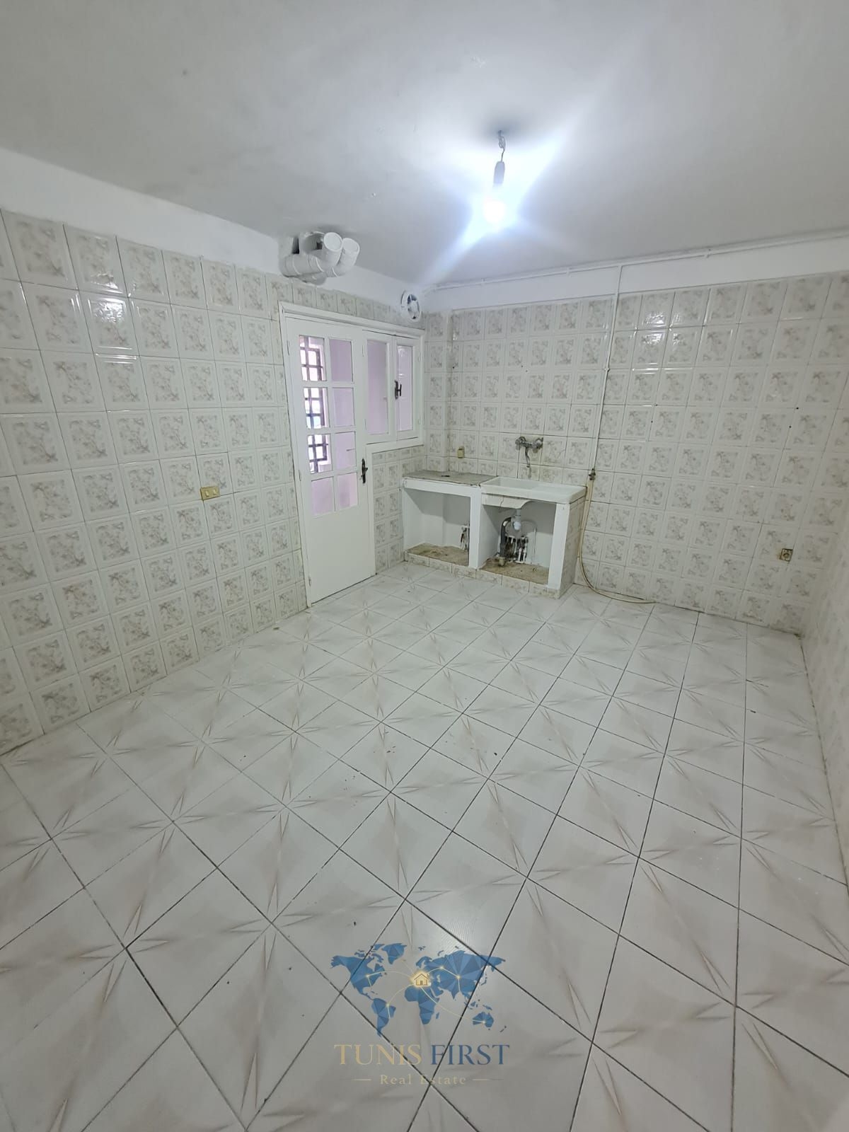 El Menzah&nbsp;El Manar 2&nbsp;Location&nbsp;Appart. 2 pi�ces&nbsp;Appartement s1 vide � el manar 2