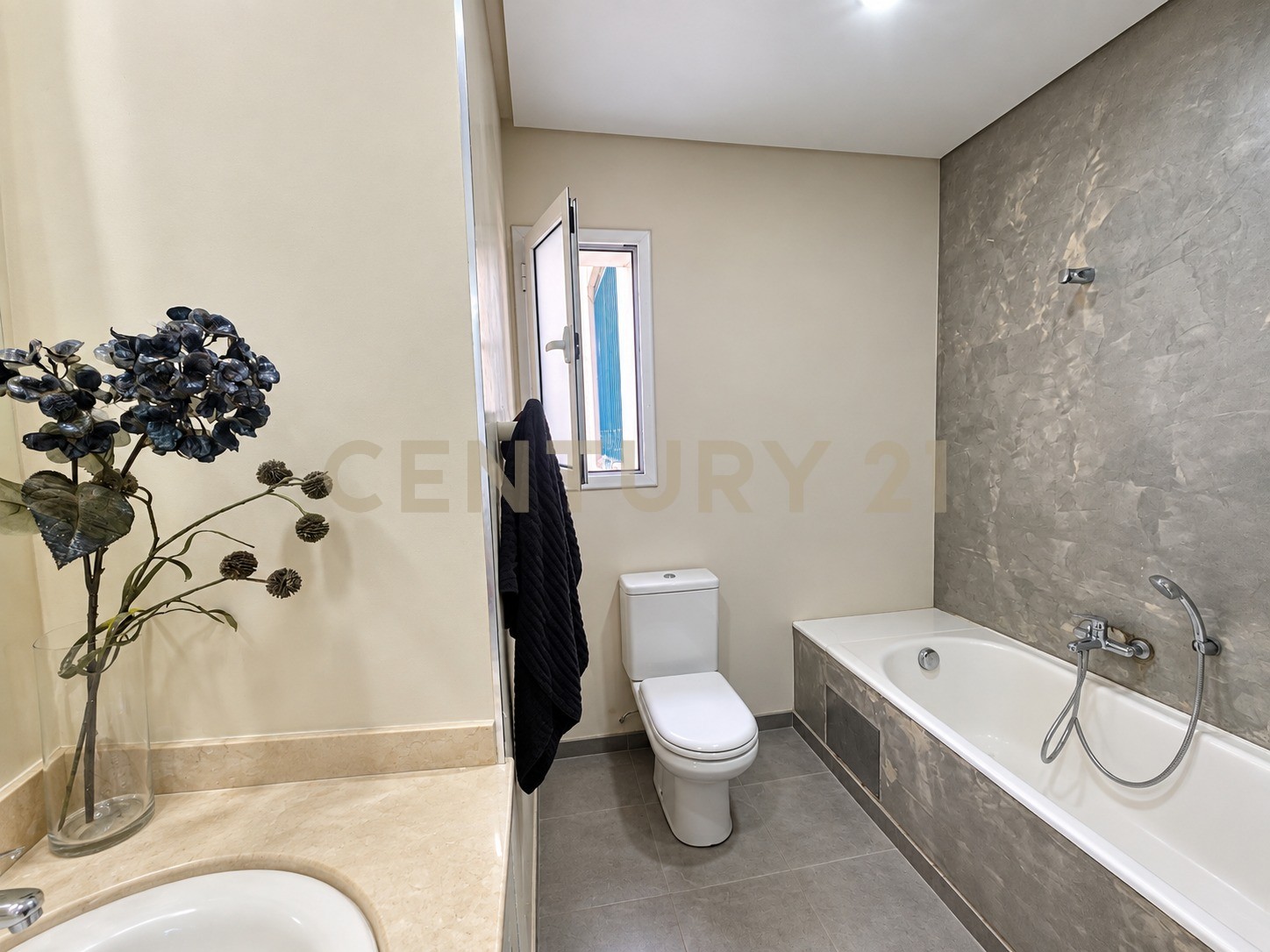 Ariana Ville&nbsp;Cite Ennasr 1&nbsp;Vente&nbsp;Appart. 3 pi�ces&nbsp;Appartement s3 � ennasr 1