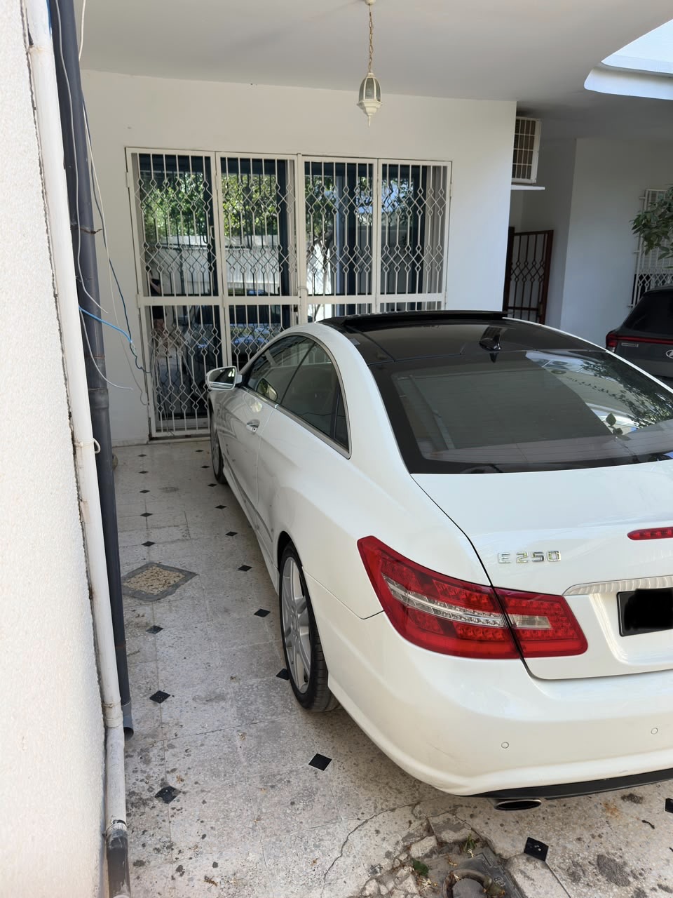 Sousse Ville&nbsp;Sousse&nbsp;Mercedes&nbsp;E&nbsp;Mercedes e250 cgi