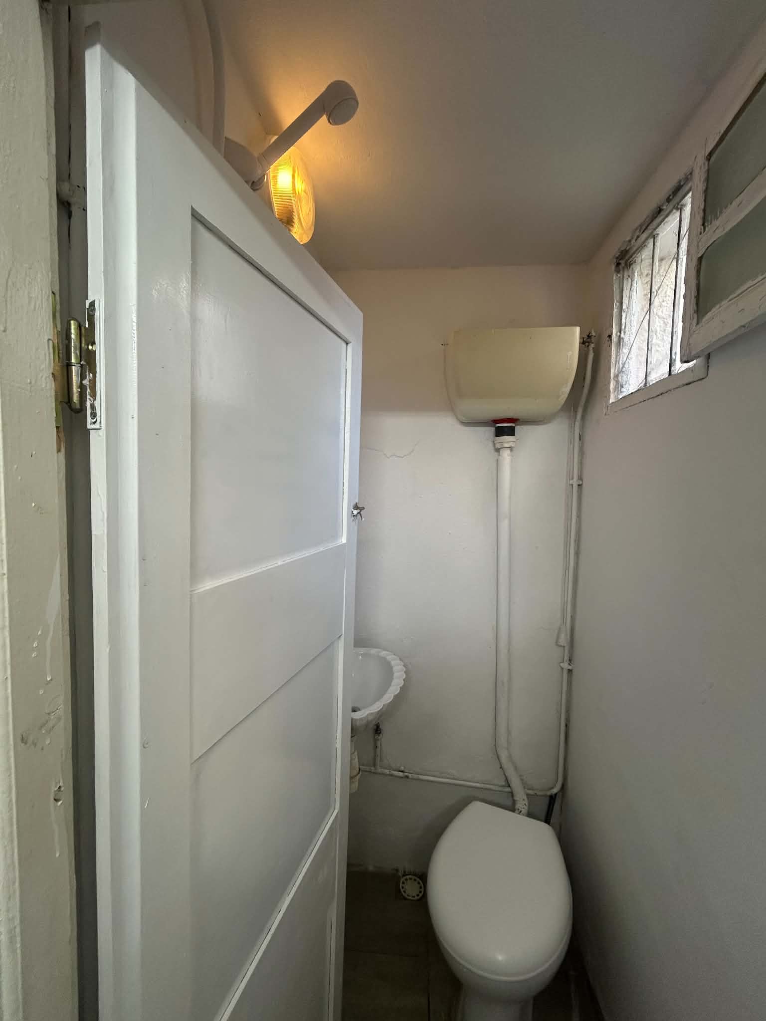 Cite El Khadra&nbsp;Cite Jardins&nbsp;Location&nbsp;Appart. 1 pi�ce&nbsp;Studio meubl� � alain savary